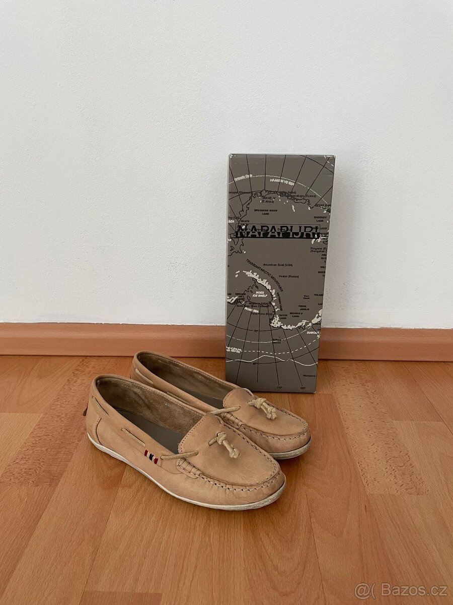 Béžové kožené mokasíny Napapijri vel. 37