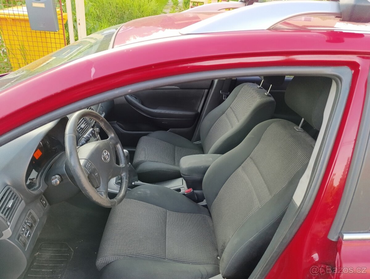 Toyota Avensis 2006 kombi
