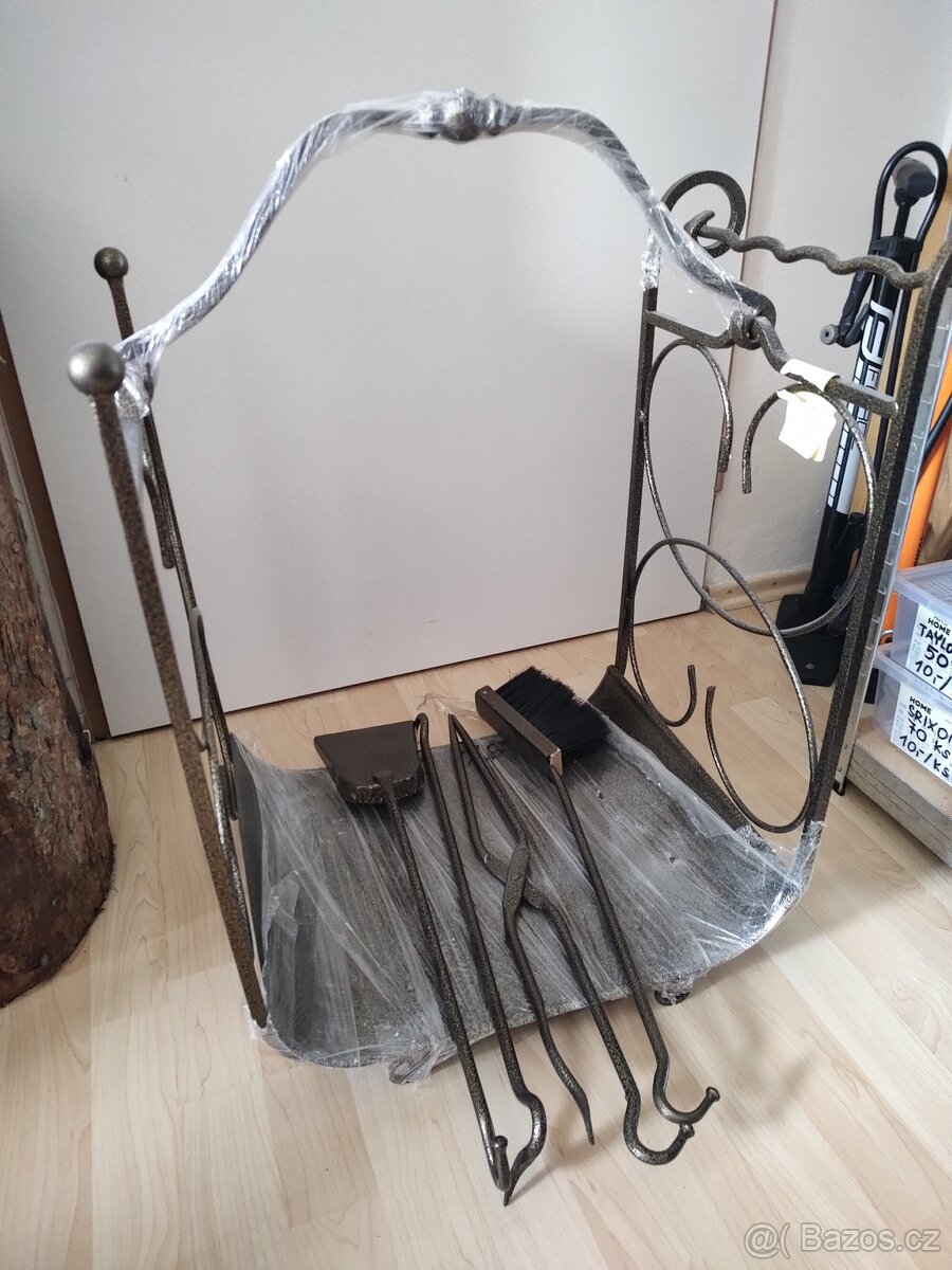 KRBOVÉ NÁŘADÍ NOVÉ - 2 KS - PC. 3500,-