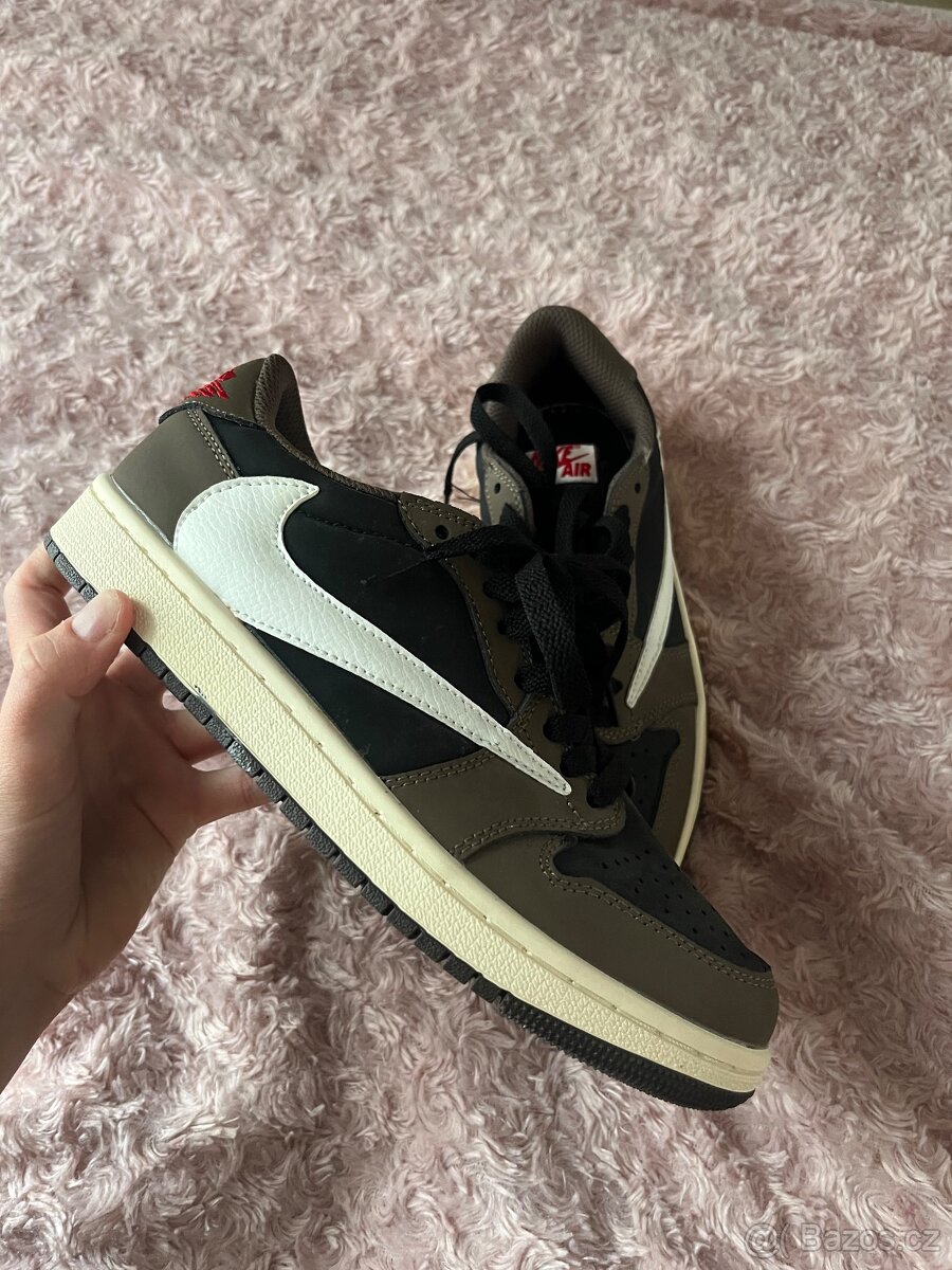 Nike Air Jordan 1 Low OG SP Travis Scott