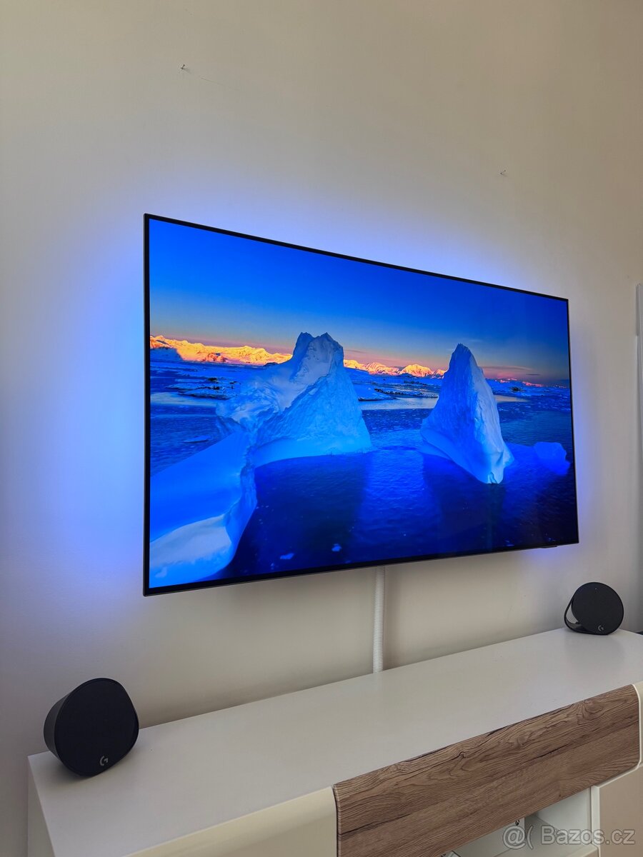 Philips OLED TV – špičkový OLED s Ambilightem