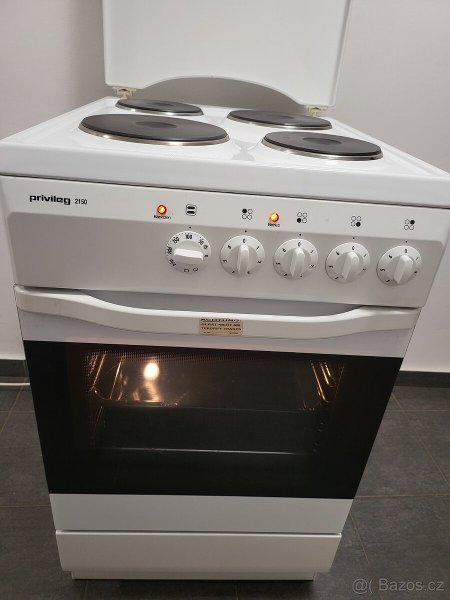 elektrický sporák, JAKO NOVÝ s kabelem 220V