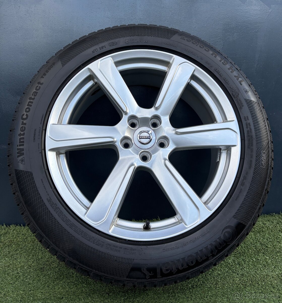 Originál Alu kola Volvo XC90 235/55/19 Continental 7,5mm