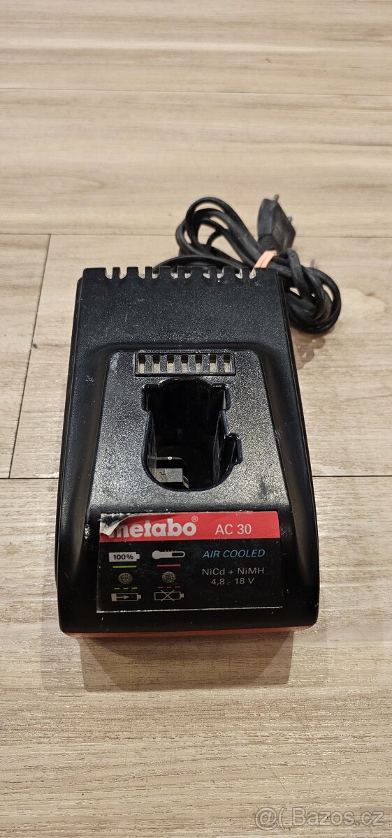 Nabíječka Metabo AC30 (4,8 - 18V 2,5A)