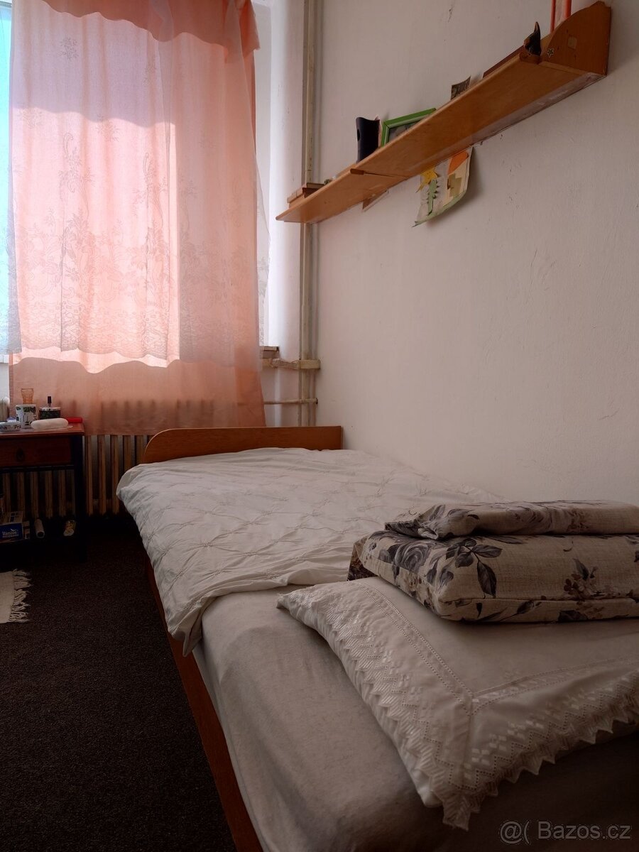 Pronájem pokojů s vlastním sociálním zázemím