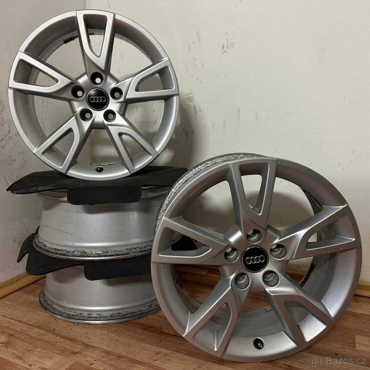 AUDI Q3 / VW TIGUAN 5x113 R17 ET33 (6,5Jx17) 57,1m