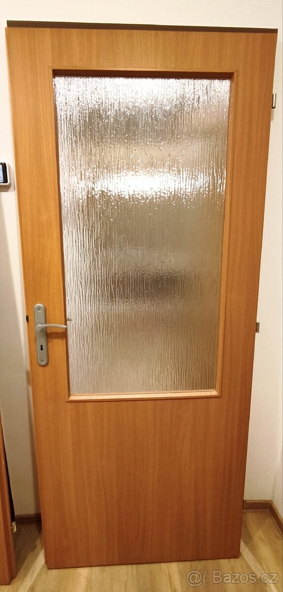 Interiérové dveře buk solodoor 7ks