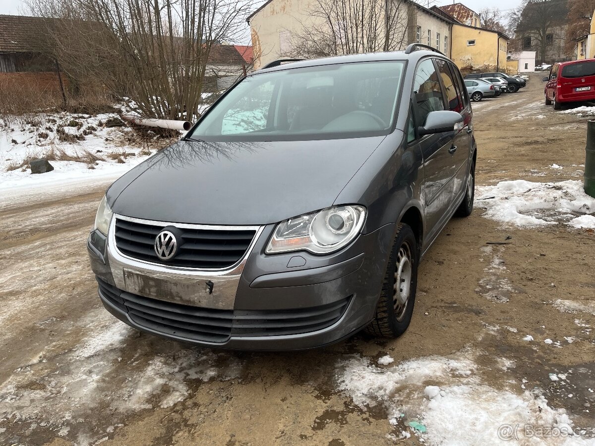 Volkswagen Touran Díly