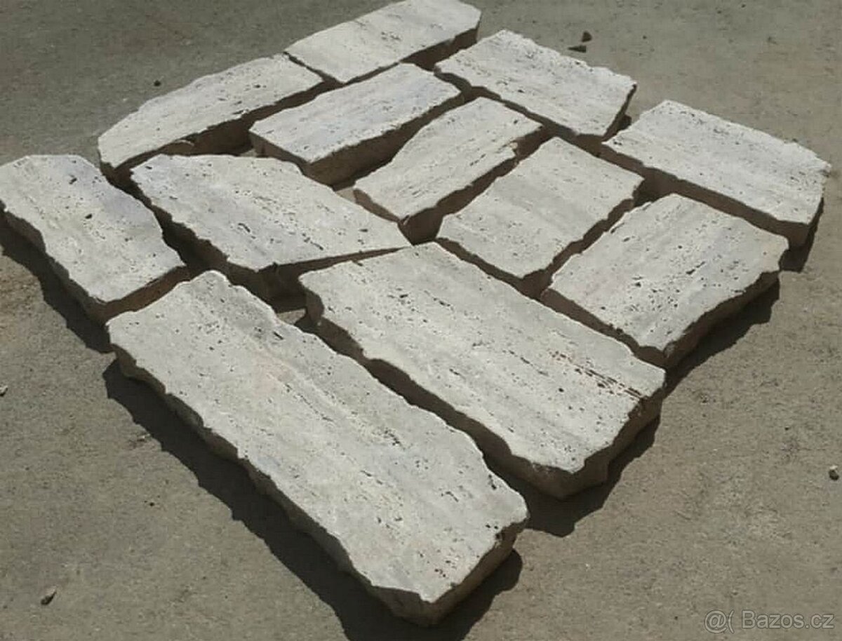 Travertinová masivní dlažba - nášlapy