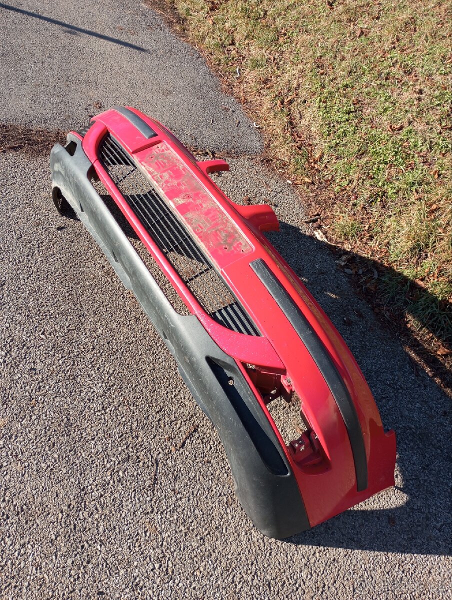 Nárazník Seat Leon, Toledo m1-prodám