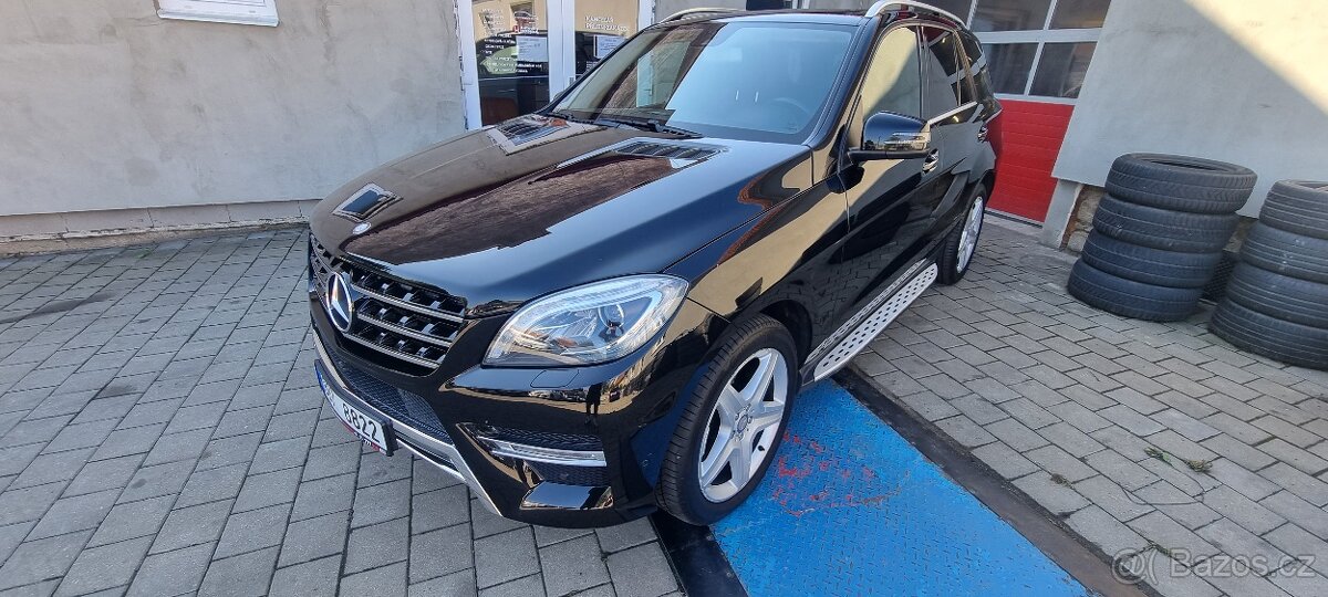 Mercedes-Benz Třídy M, MERCEDES-BENZ ML 350 BLUETEC