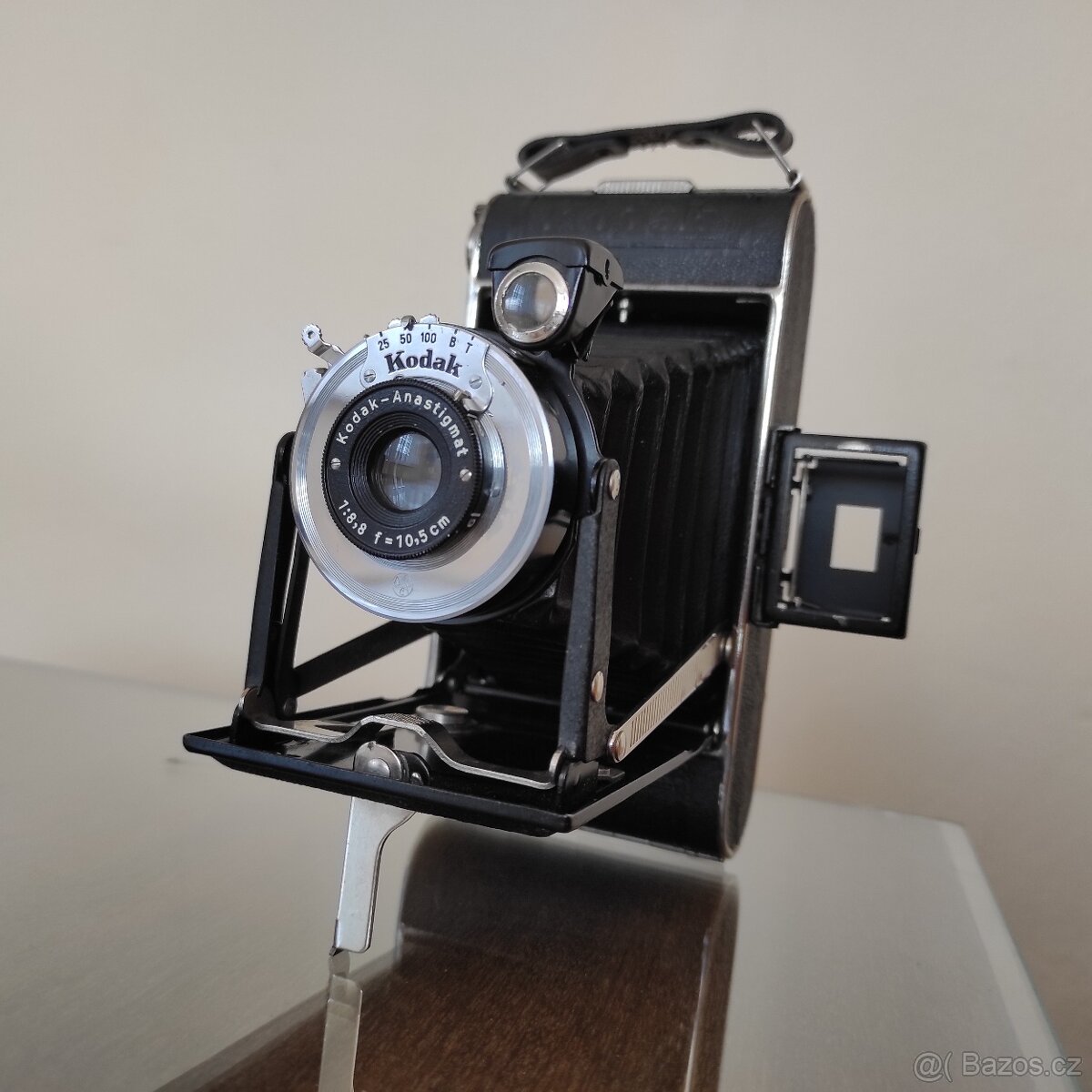 Starý fotoaparát Kodak Junior 620