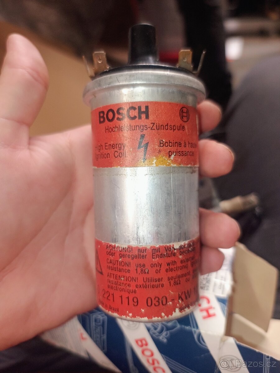 Zapalovací cívka Bosch 0221119027 Škoda 130RS/LR