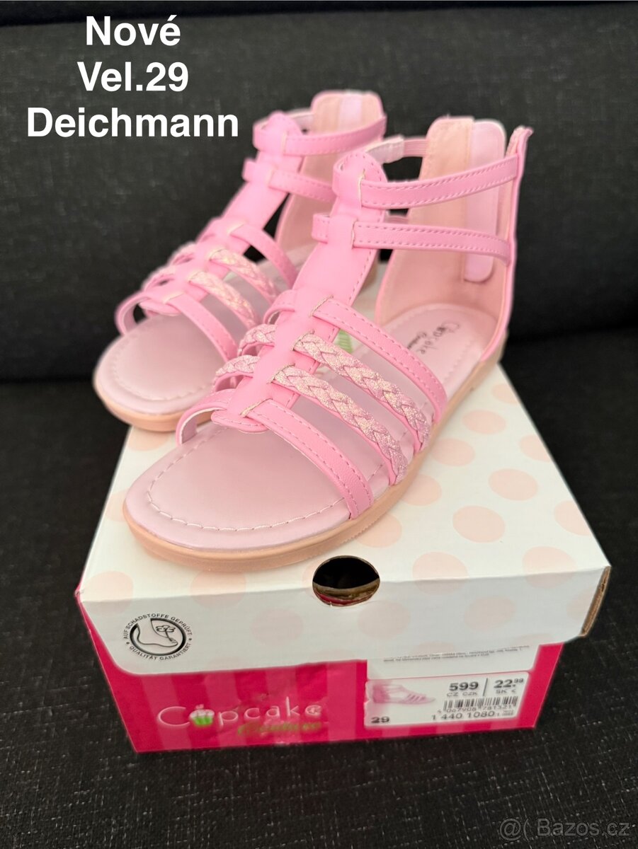 Nové dívčí třpytivé sandále Deichmann vel.29