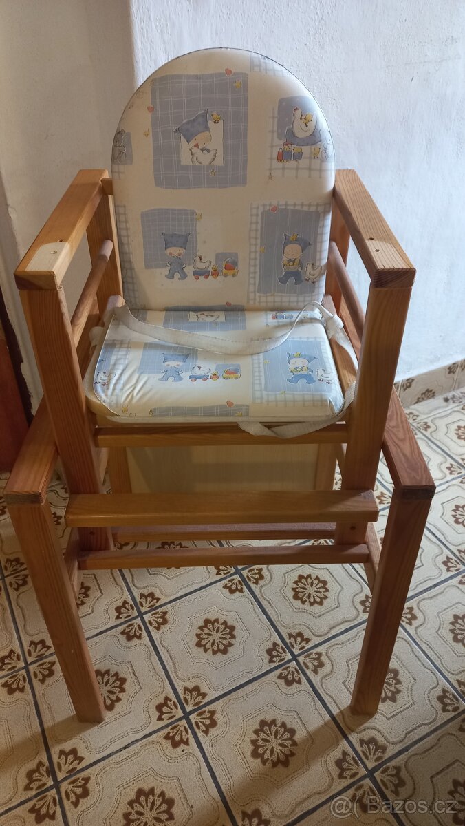 Dětská židlička 2 v 1