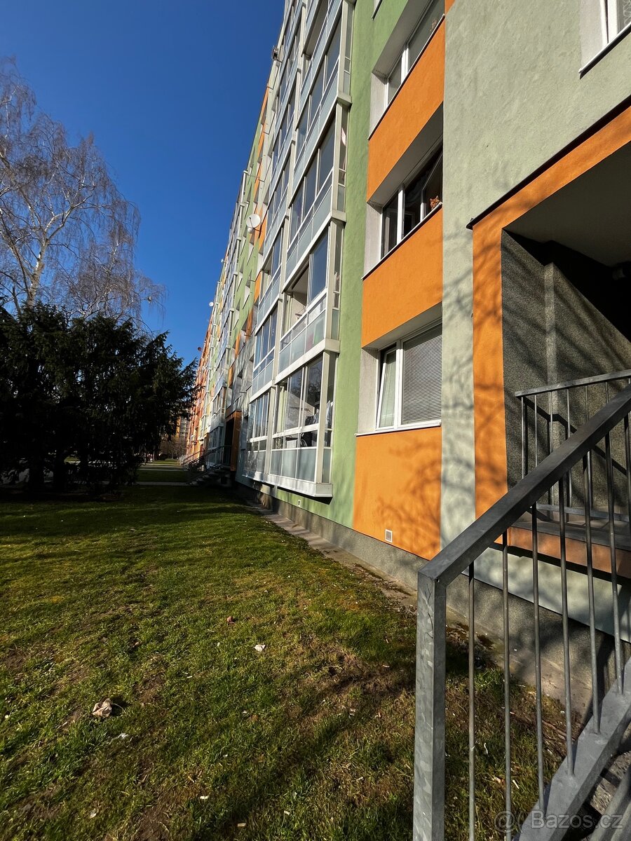 Prodej bytu 3+1 zasklený balkon