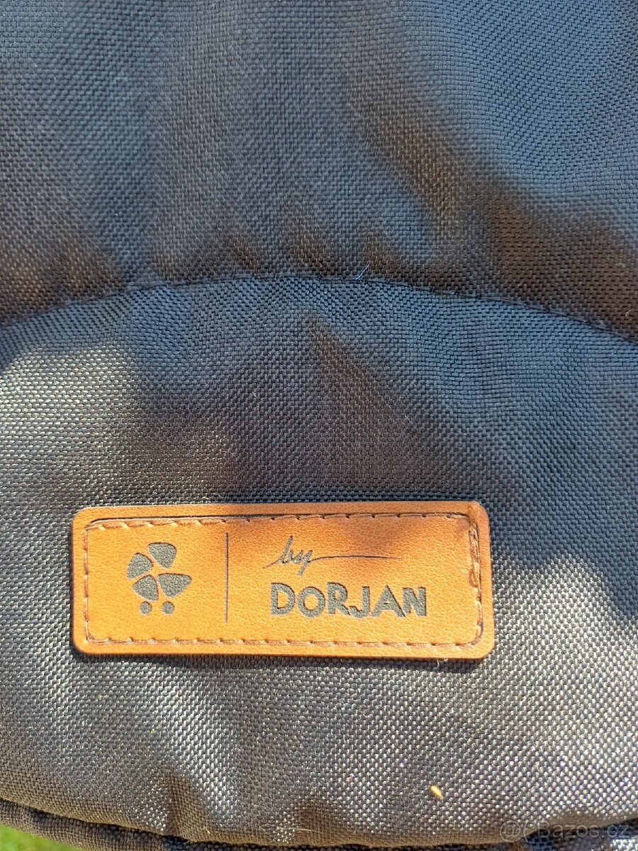 Kočár pro dvojčata