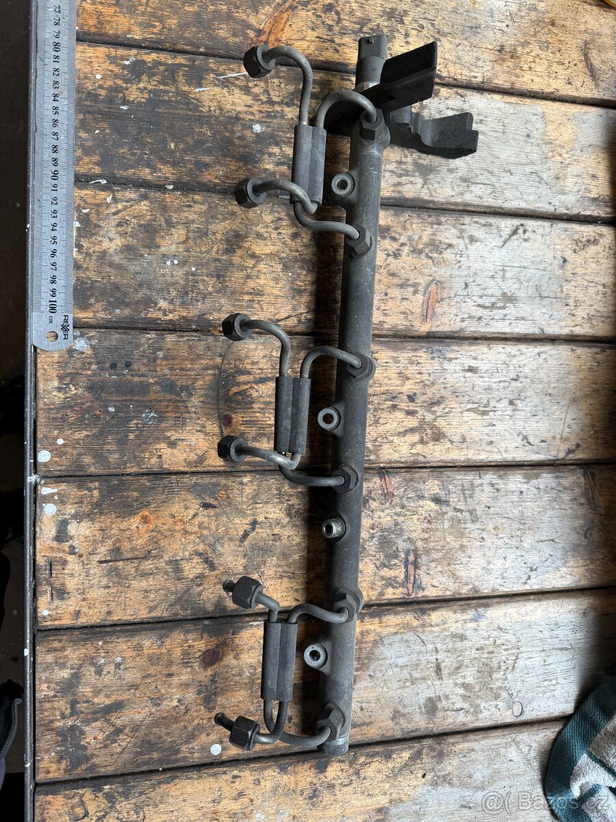 BMW e39 530D rail lišta