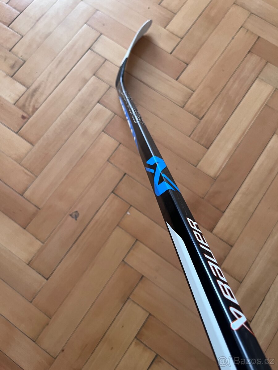Hůl Bauer Nexus E3