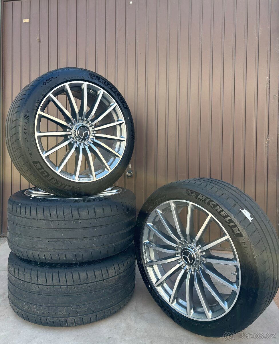 R20 Mercedes AMG GT 4door Mercedes 20