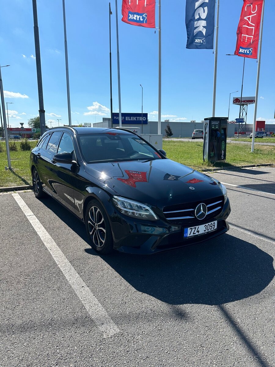 Mercedes-Benz C220d