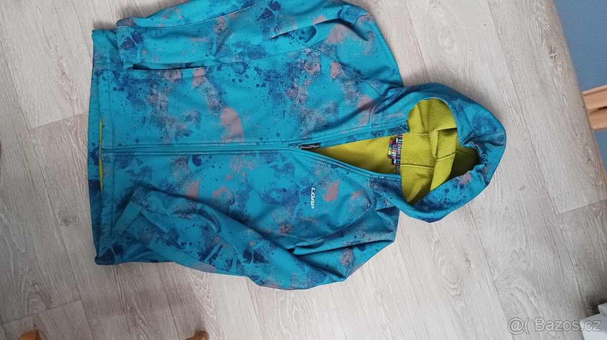 Softshellová bunda