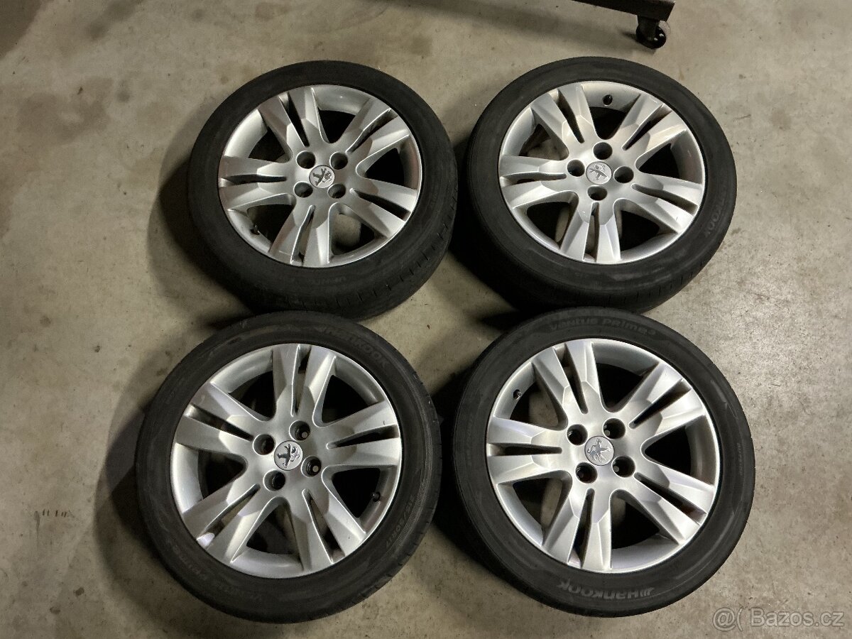 Peugeot 5008 - orig. alu kola vel. 17