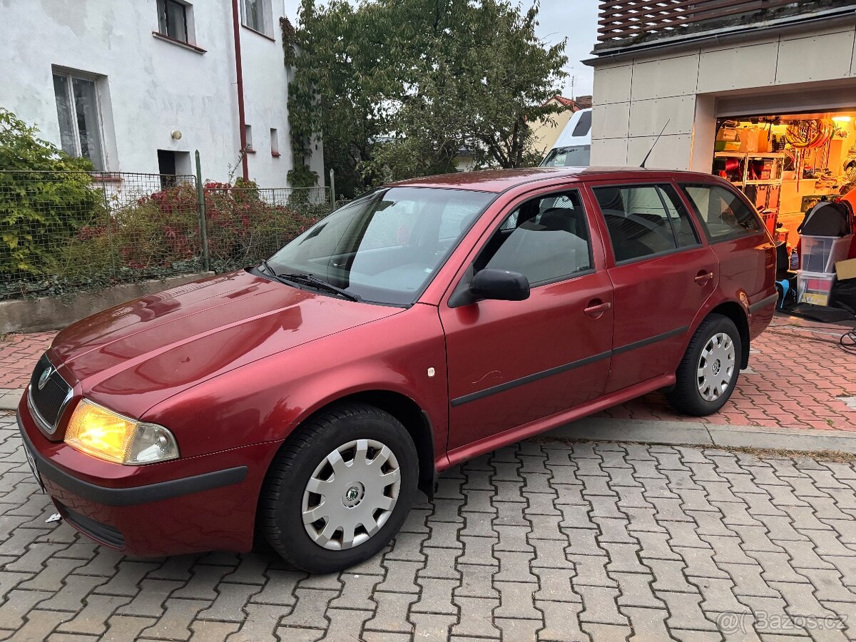 Octavia Combi 1.9 tdi 284 tkm. Klima.