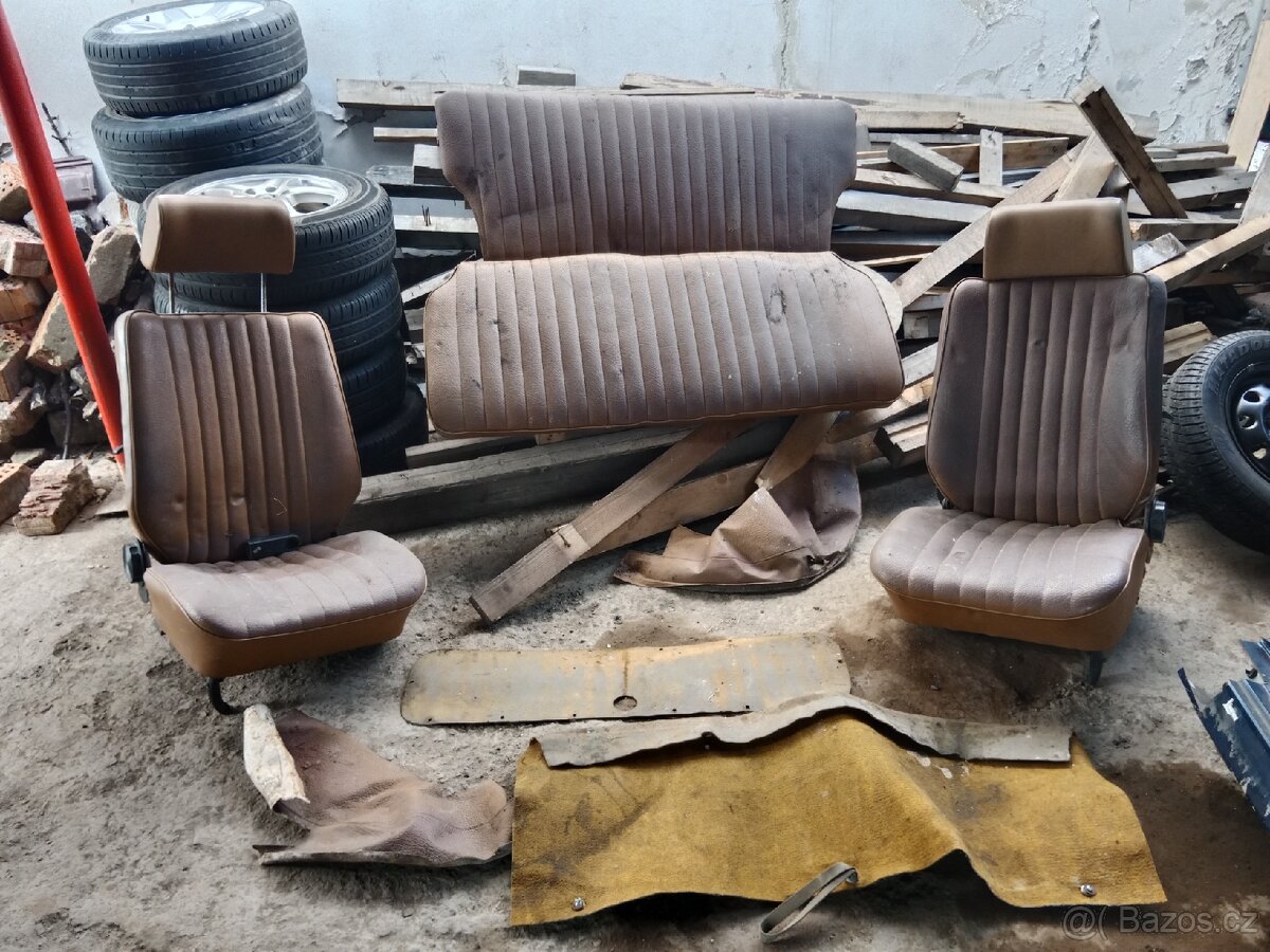 Opel Kadett C (Caravan) sedačky a výfuk