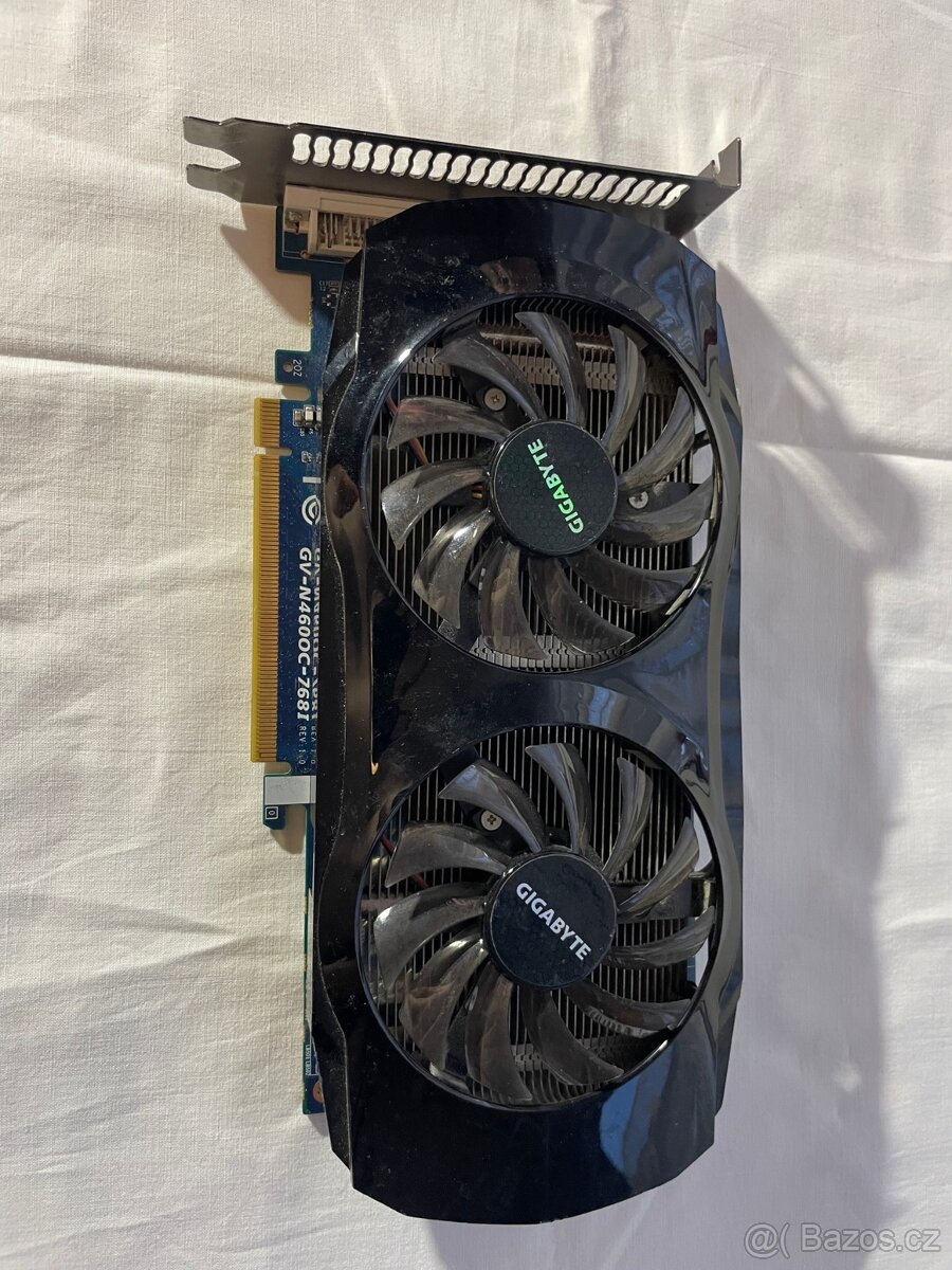 Gigabyte GTX 460 OC 768 MB GDDR5 – plně funkční