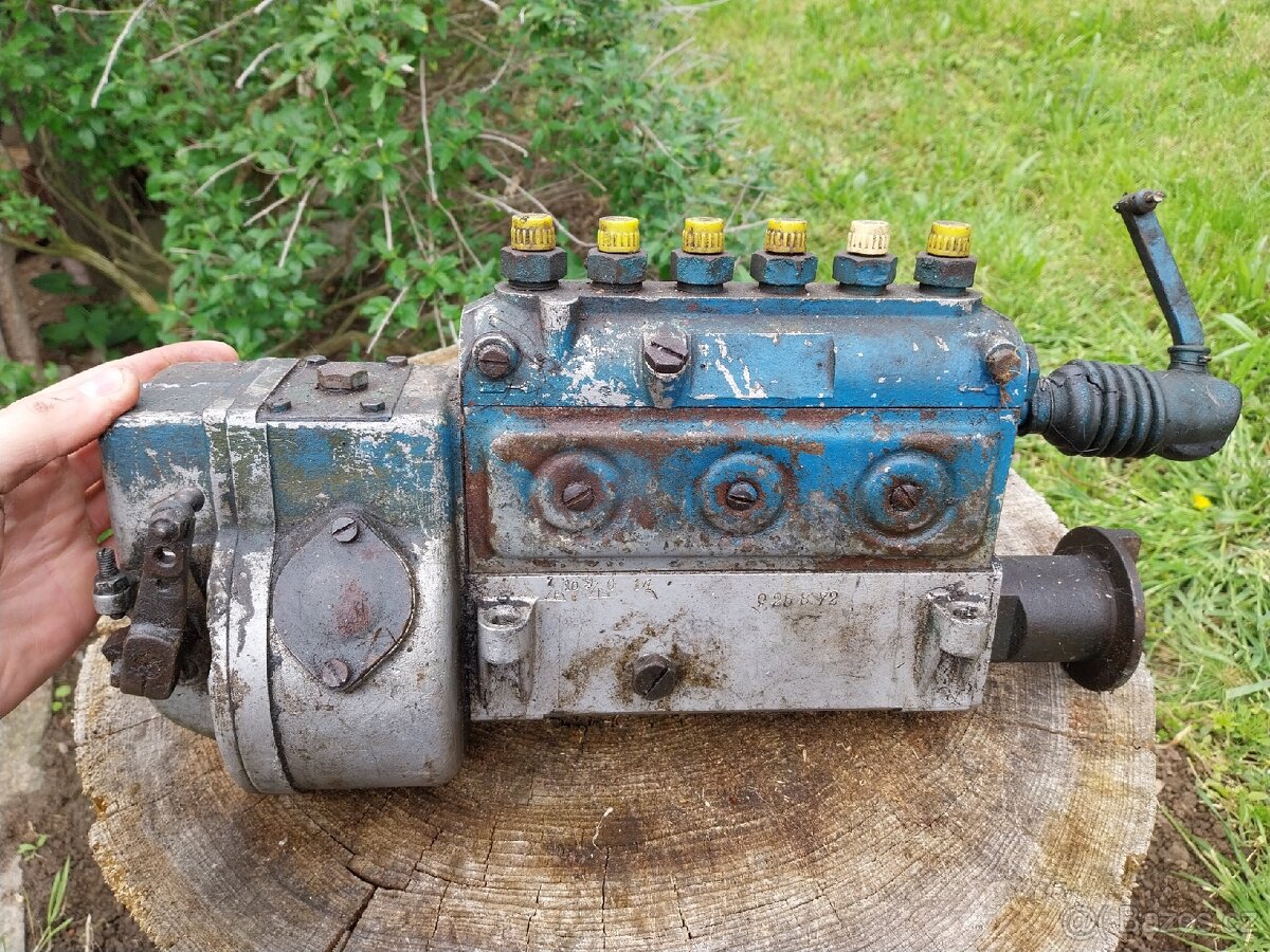 Vstřikovací palivové čerpadlo praga v3s