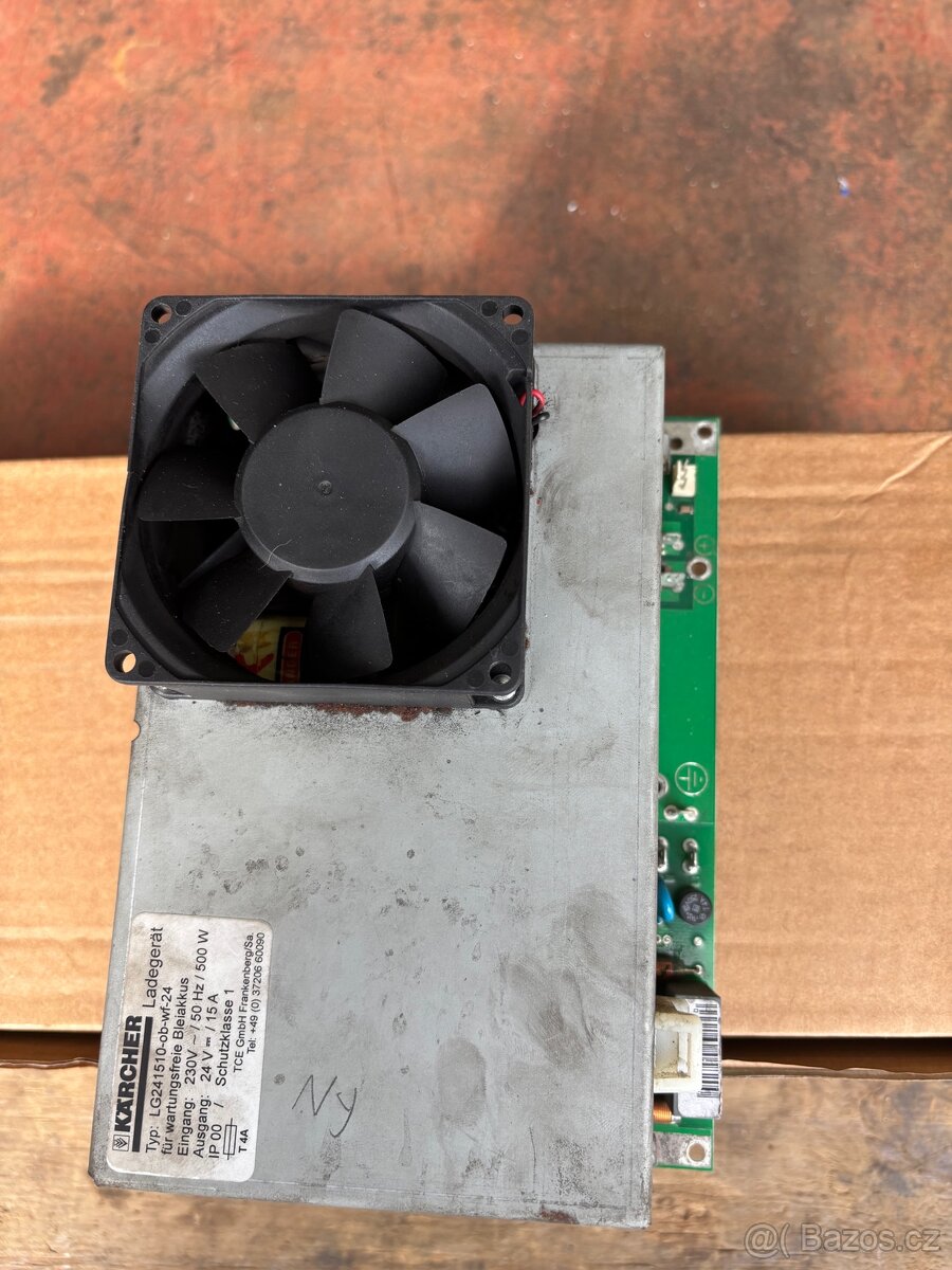 Kärcher vestavná nabíječka 24V 15A