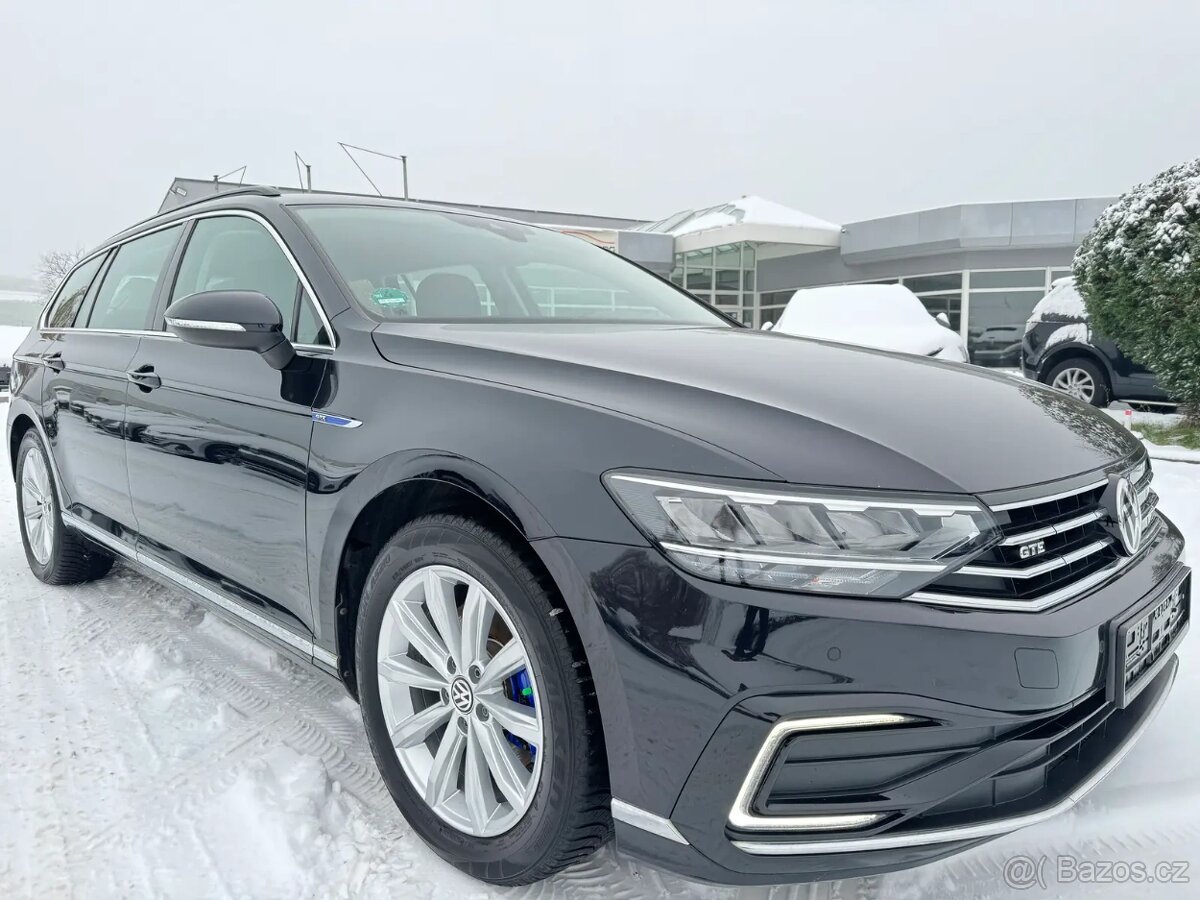 Volkswagen Passat GTE 1,4TSi e-hybrid/tažné/senzory/PHEV/LED