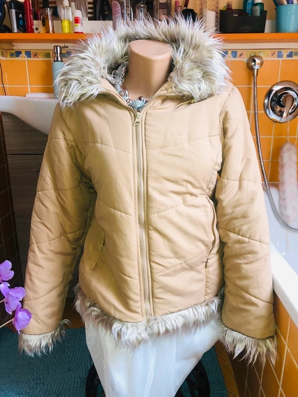 # bunda# zimni# s kapuci# kozisek# odnimatelnakapuce