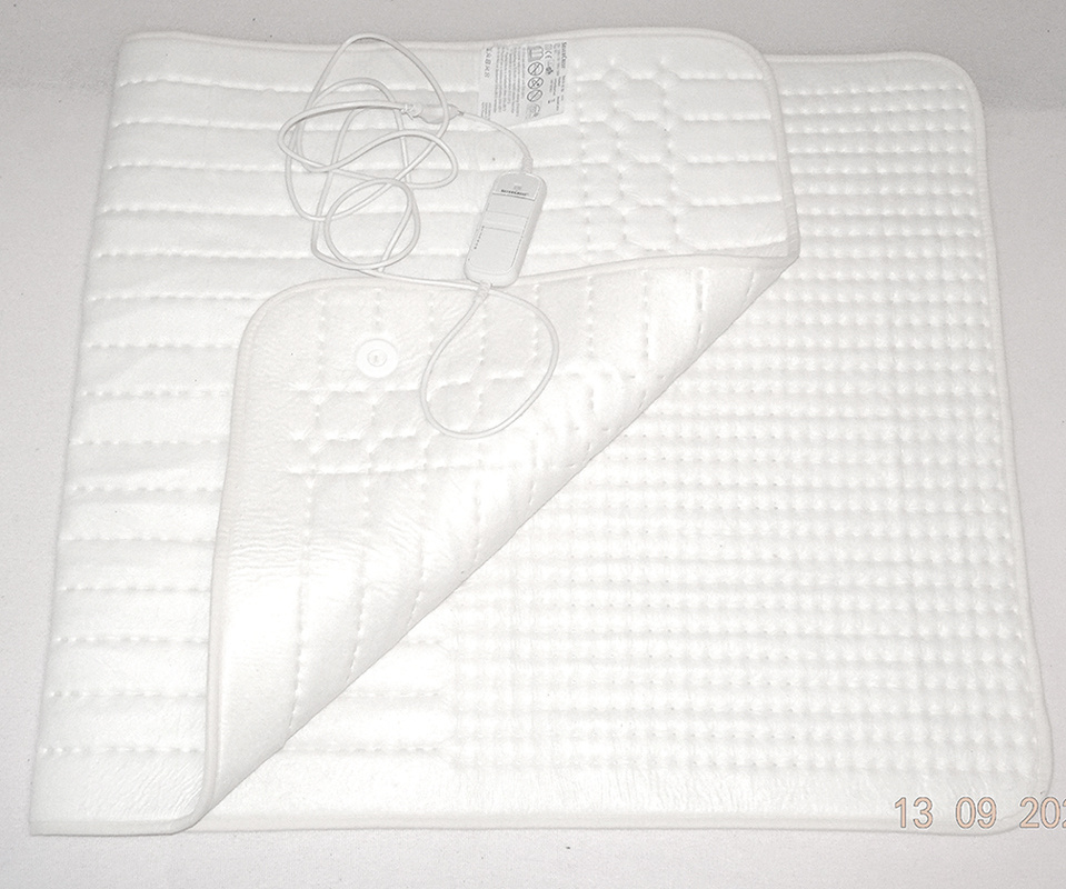 ZCELA NOVÁ, kvalitní vyhřívací podložka.