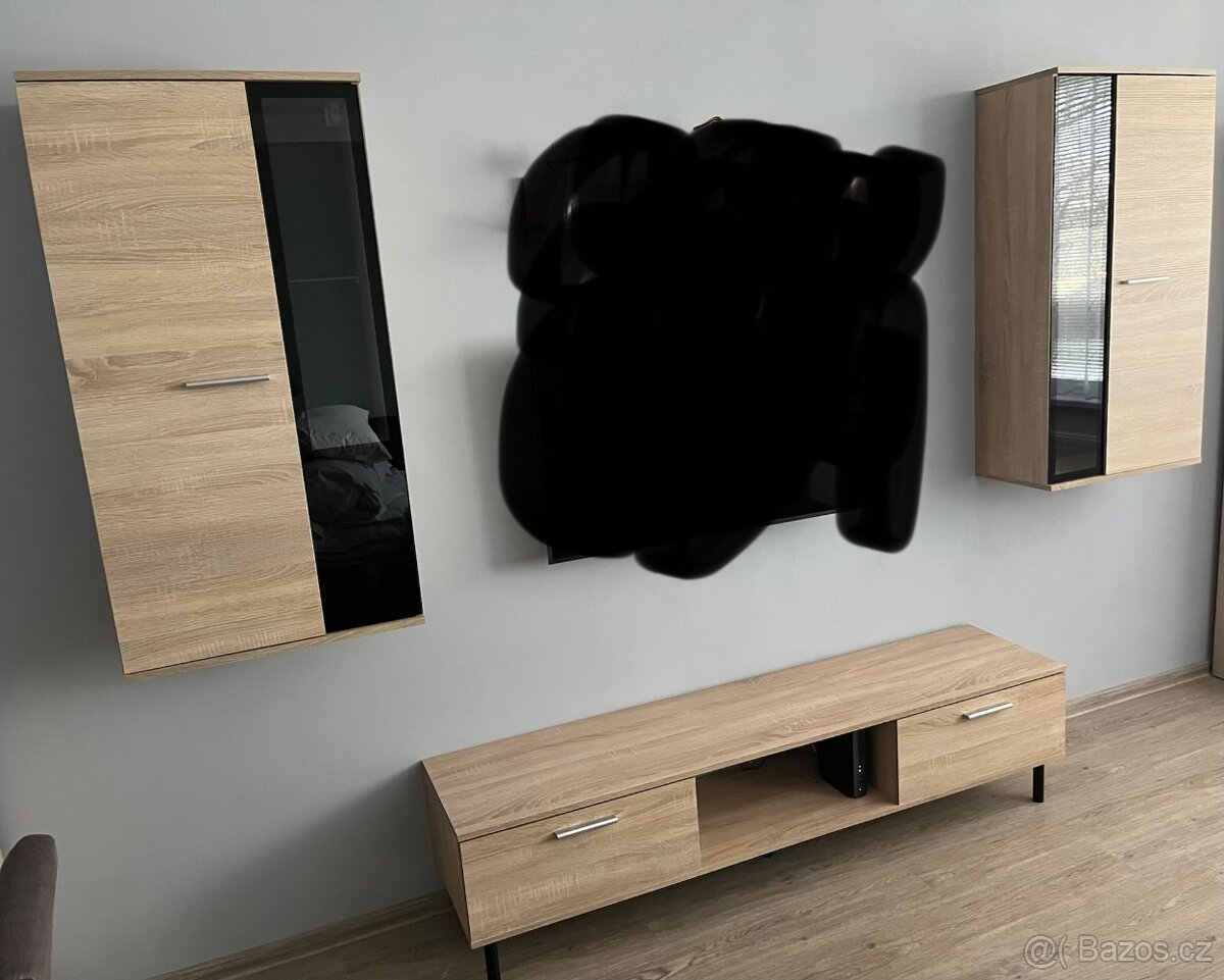 Obývací stěna Salesa