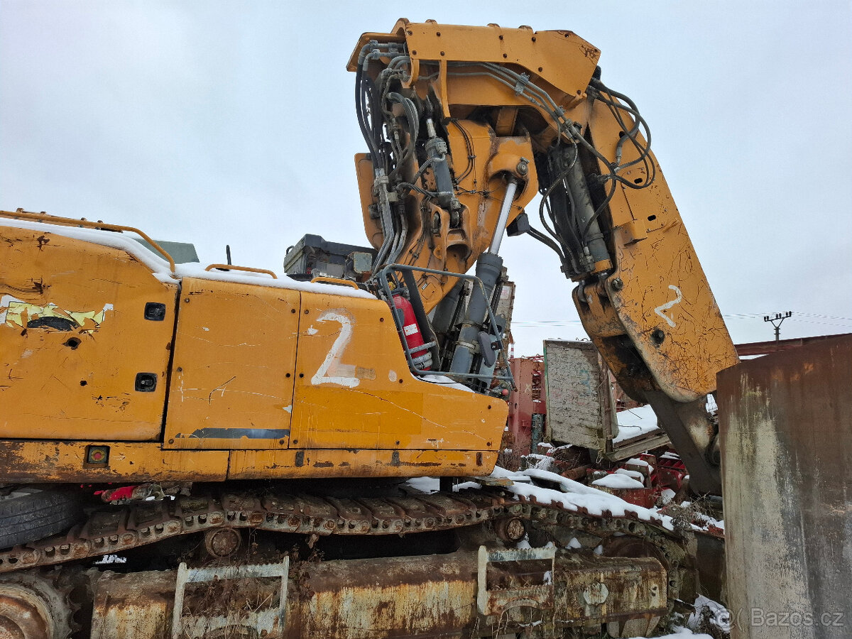 43.3t tunel bagr Liebherr R944C pásák rypadlo