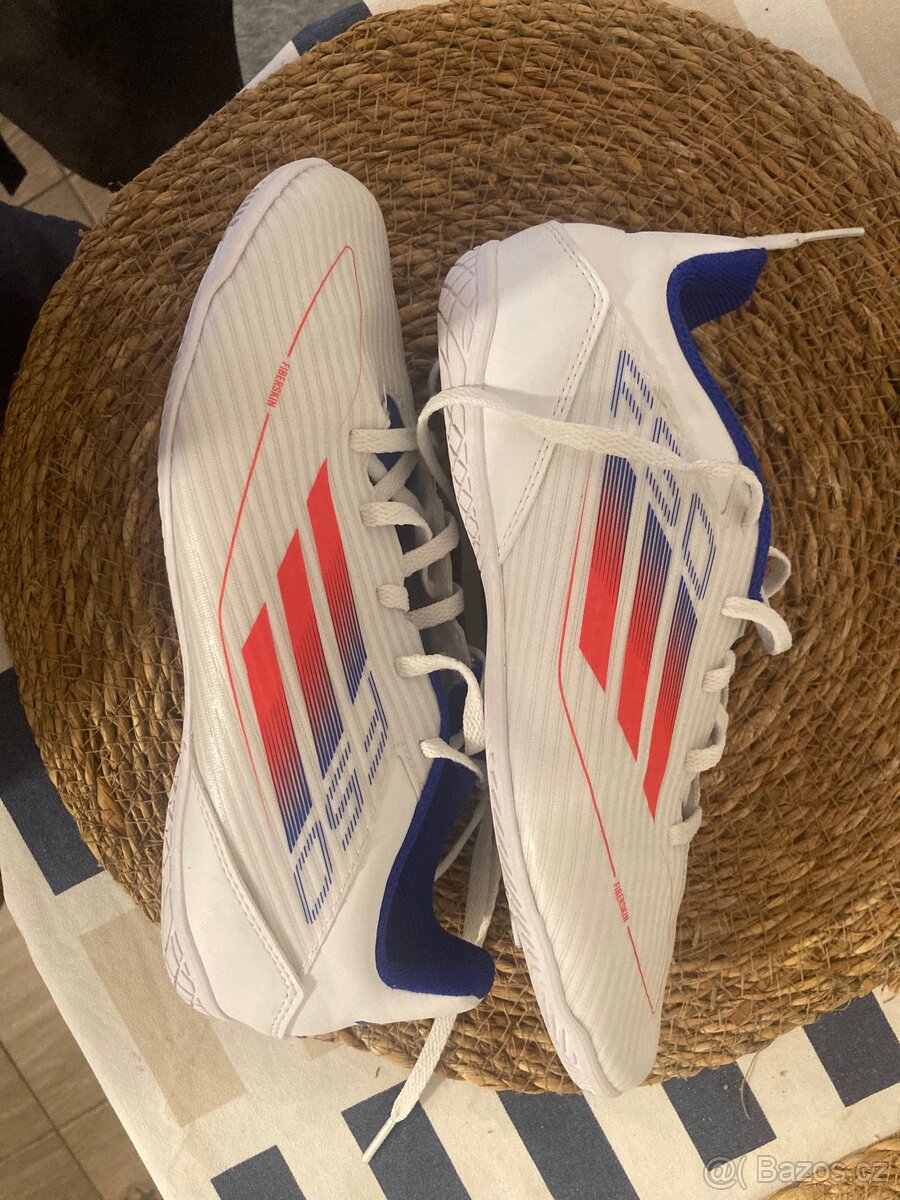 F50 Kopačky