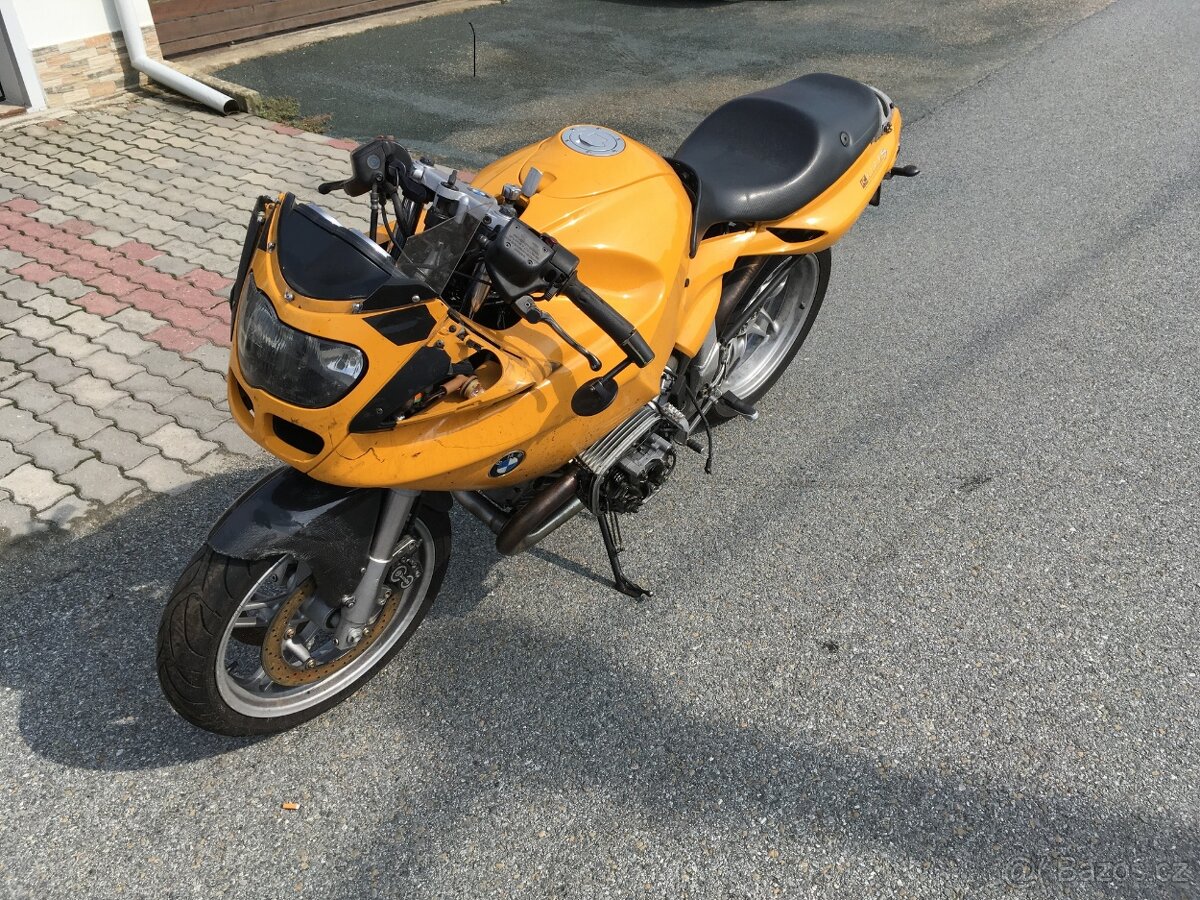 Rozprodam na nahradni dily BMW R1100S
