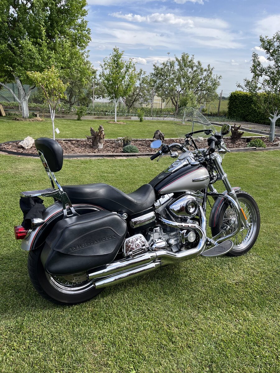 Harley-Davidson FXDC Dyna Super Glide Custom 2009