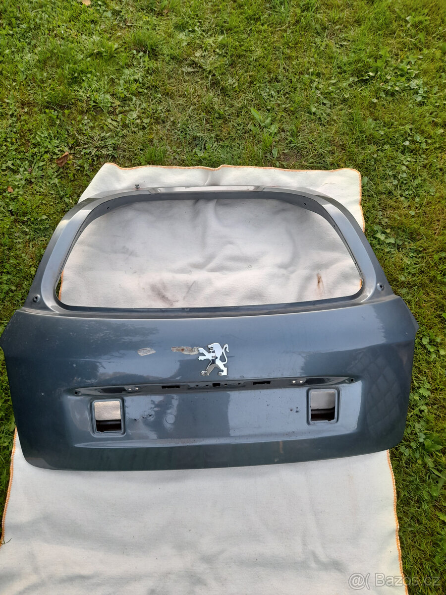 Dveře Peugeot 407SW
