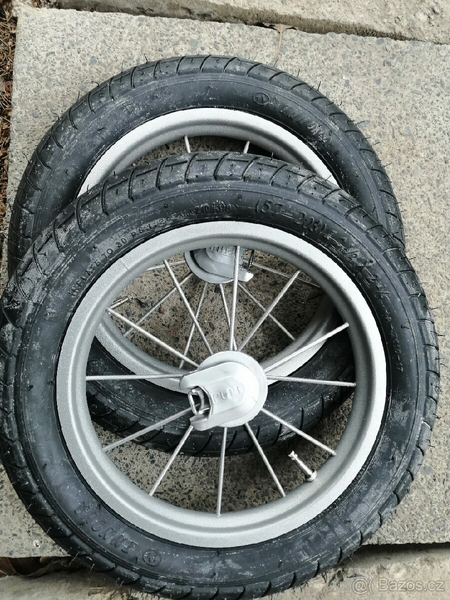 Kočárky kolečka, duše a jiné náhradní díly