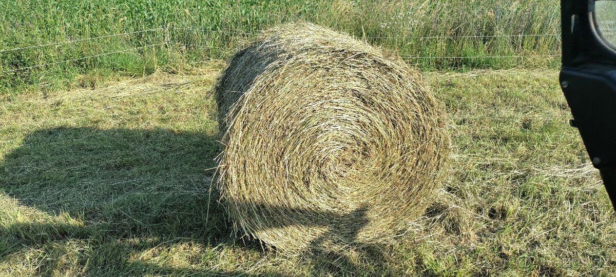 Seno kulaté balíky 120cm
