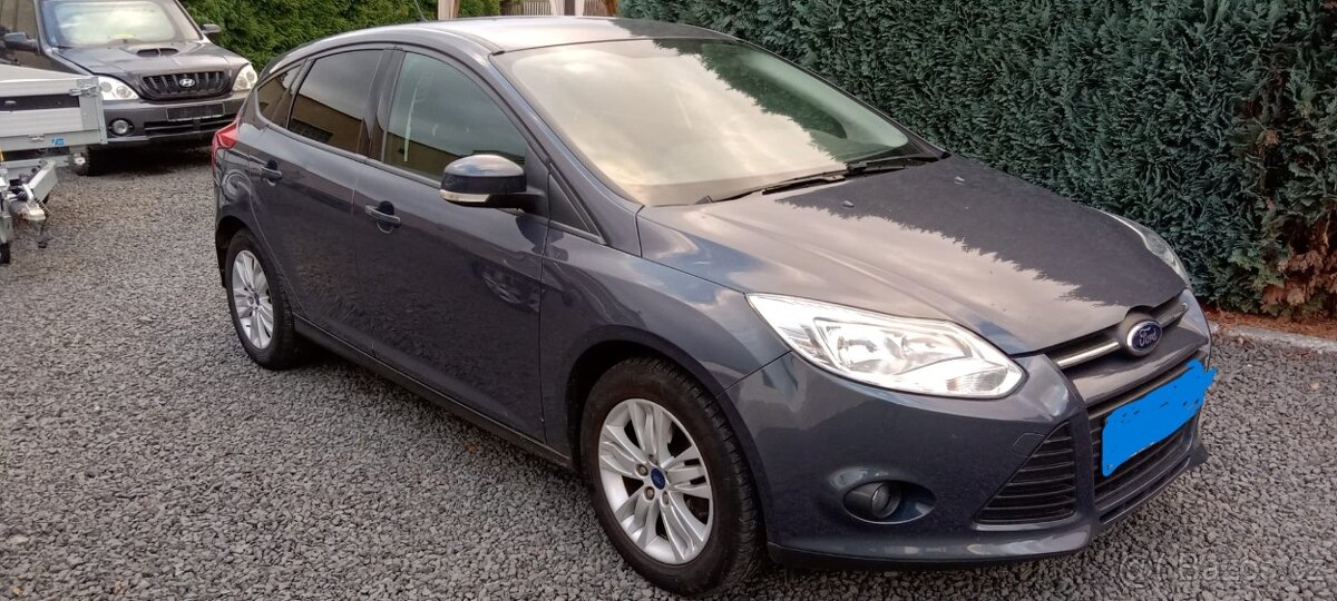 PRODÁM FORD FOCUS HATCHBECK 1,6 – BENZÍN, 92 KW , 12/2011