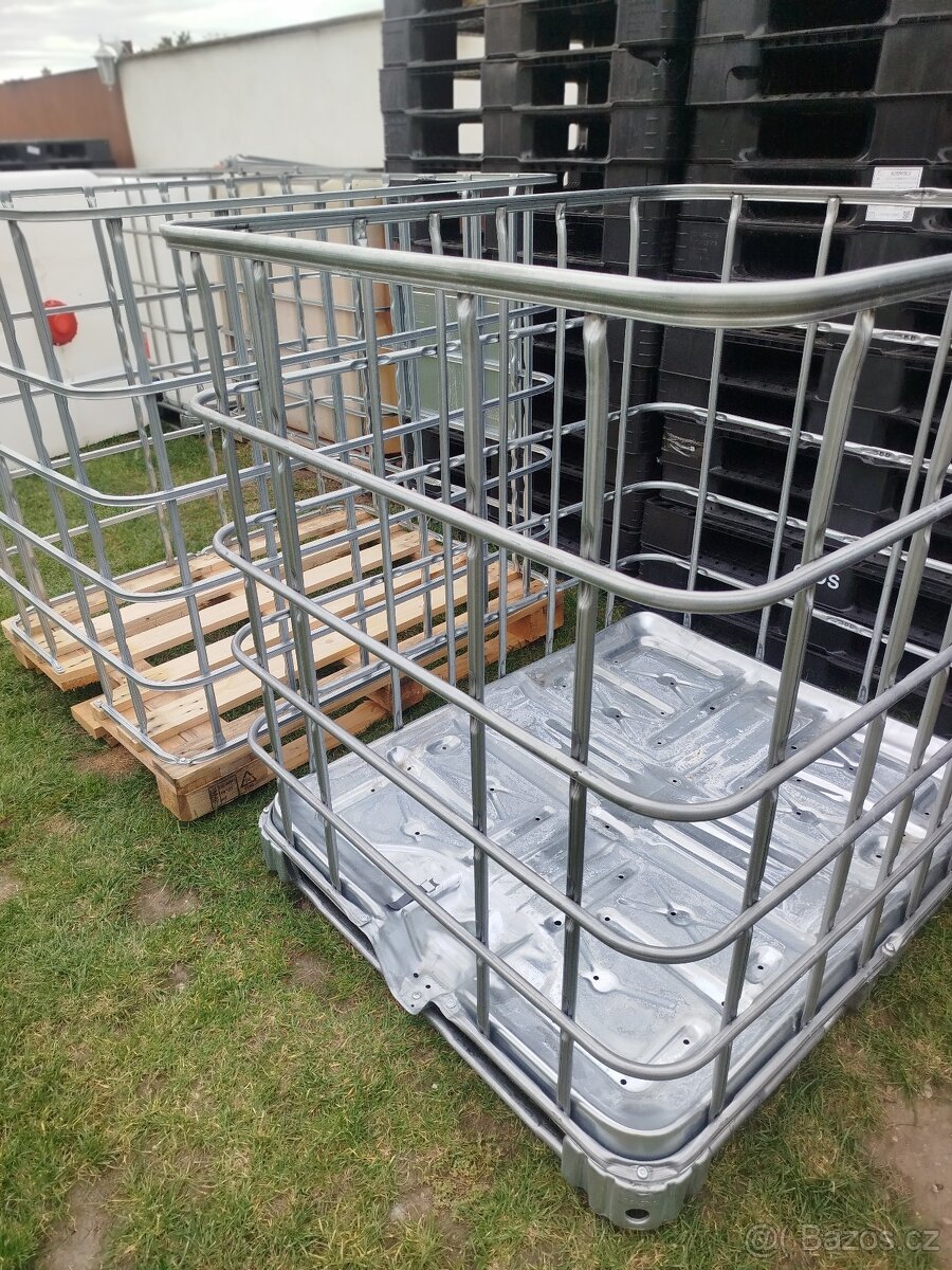 Klece od ibc nádrží 1000l