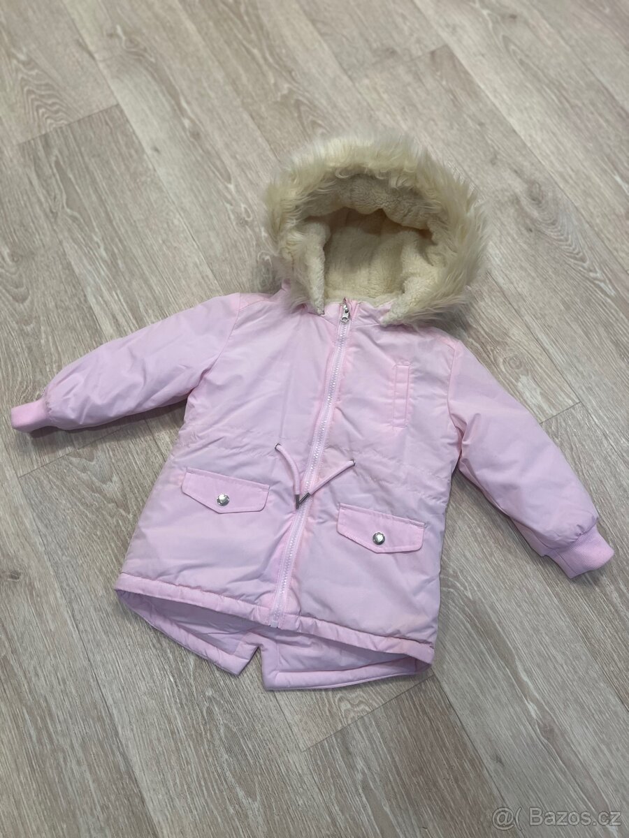 Teplá zimní bunda 98