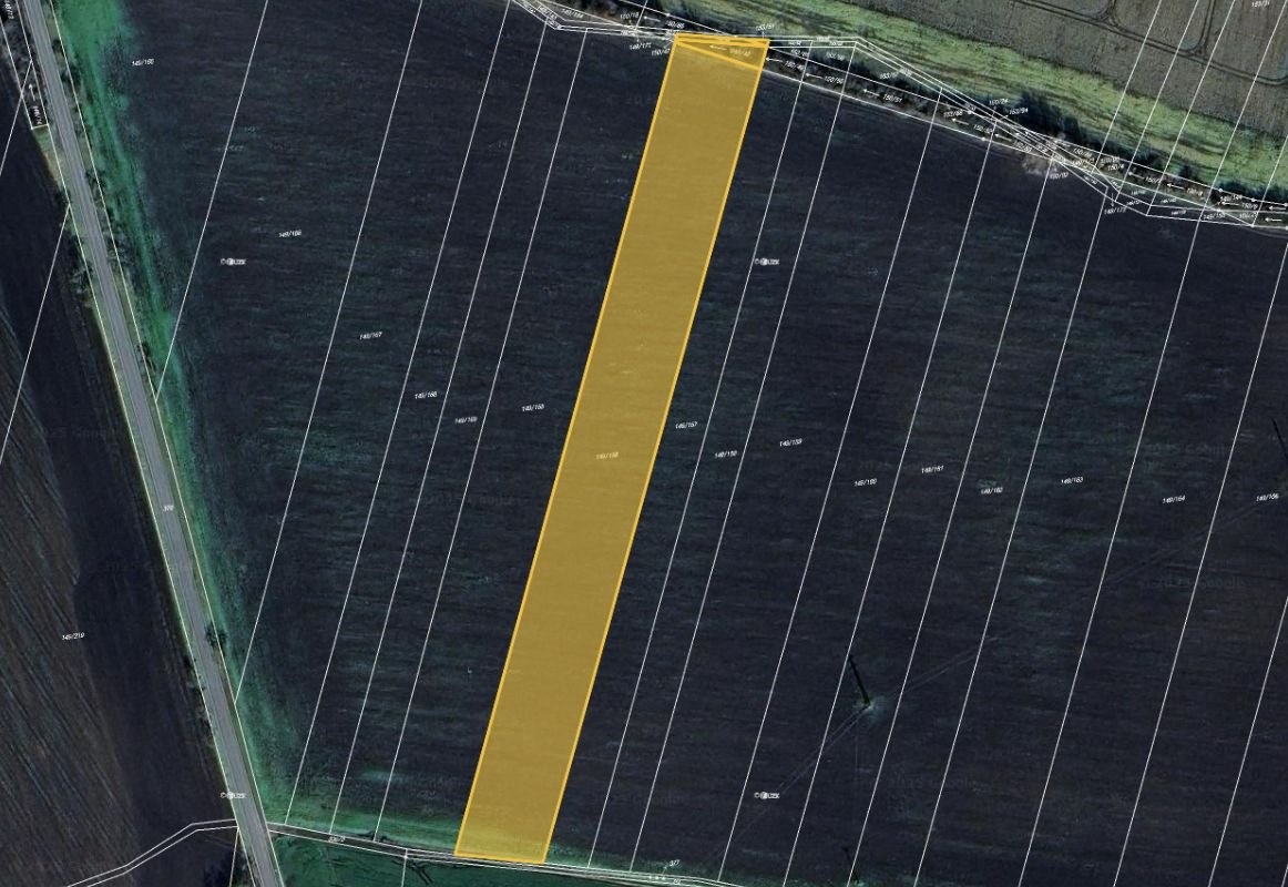 Prodej podílu 1/8 pole 1 249 m², Budiměřice