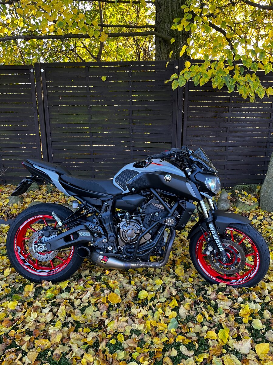 Yamaha MT-07