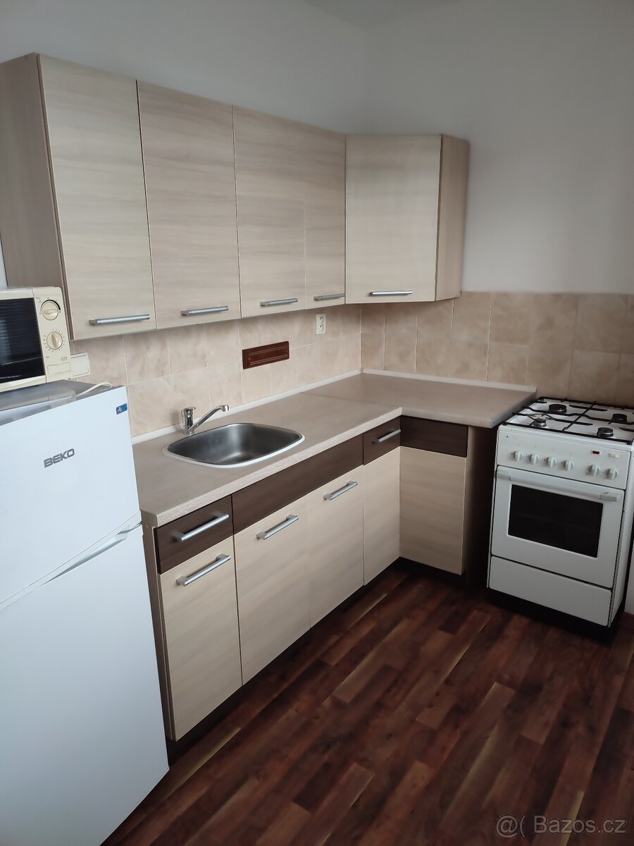 Pronájem bytu 1+1 Frýdek-Místek, Mozartova 1799