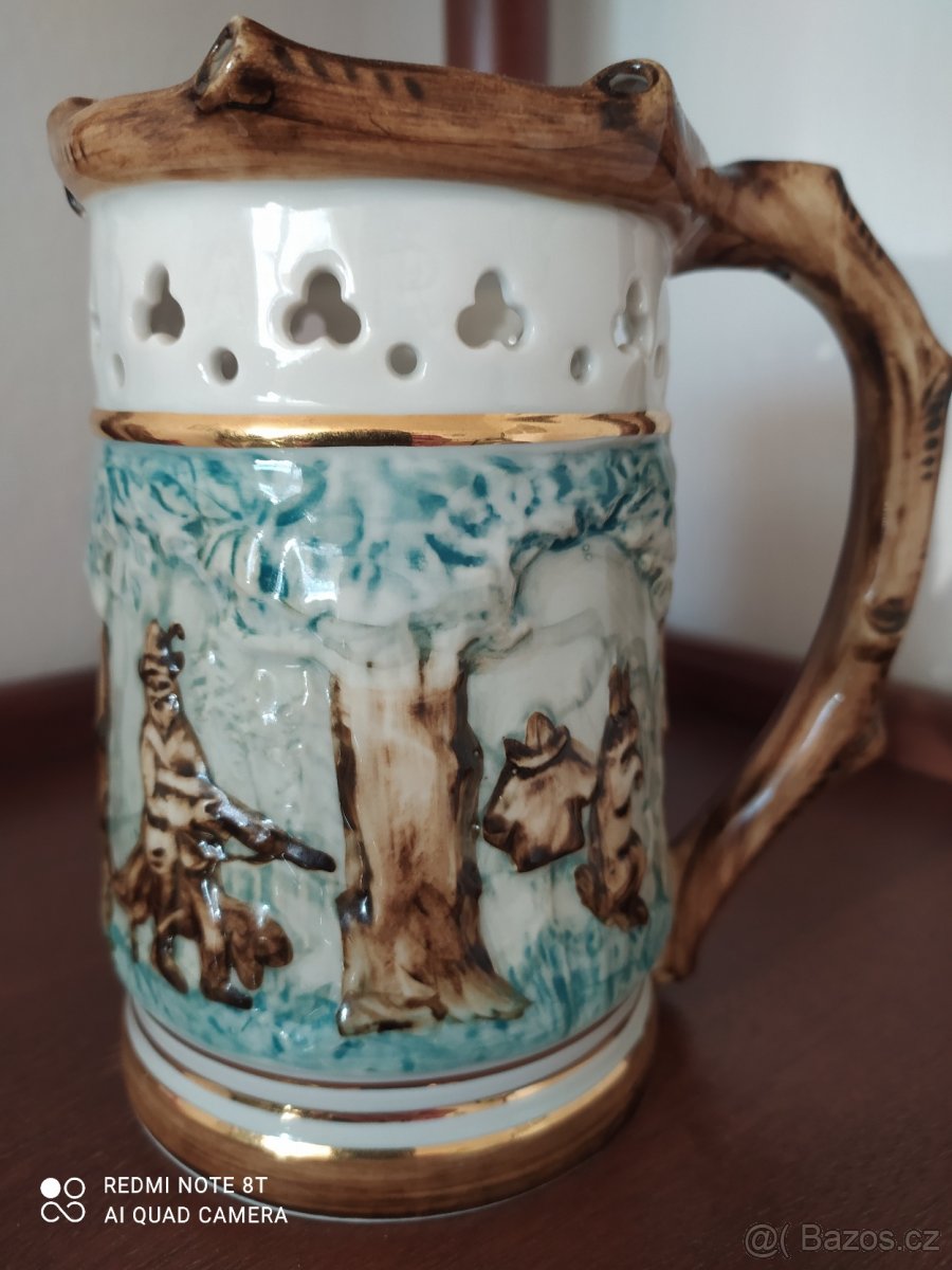 Pivní,porcelánový korbel Royal Dux